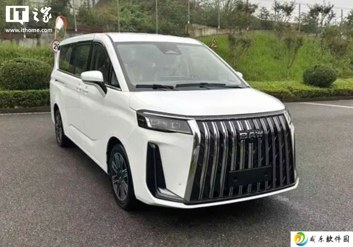 消息称北汽制造锐胜 M8 中大型 MPV 将于今年 10 月上市，可选 CNG 发动机 / 纯电