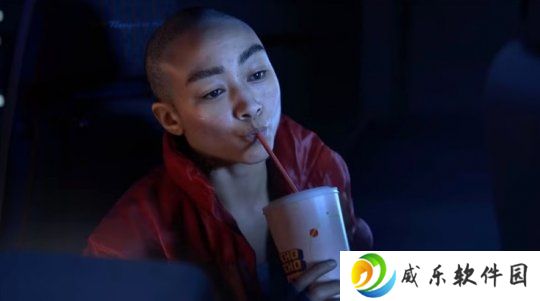《星际：异端先知》女主回应争议：这也是种鼓励