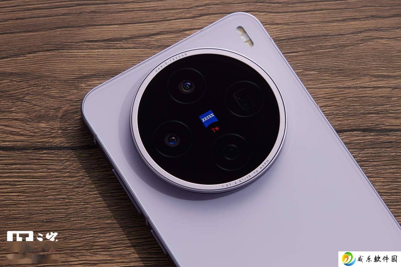 vivo X200s新机美图抢先看：简约“饼干头”，直屏设计尽显“果味”风情