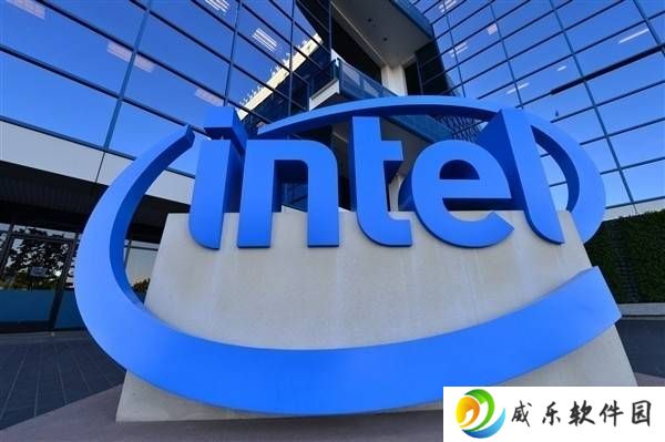 英特尔华裔CEO陈立武：铁腕改革能否扭转亏损局势？