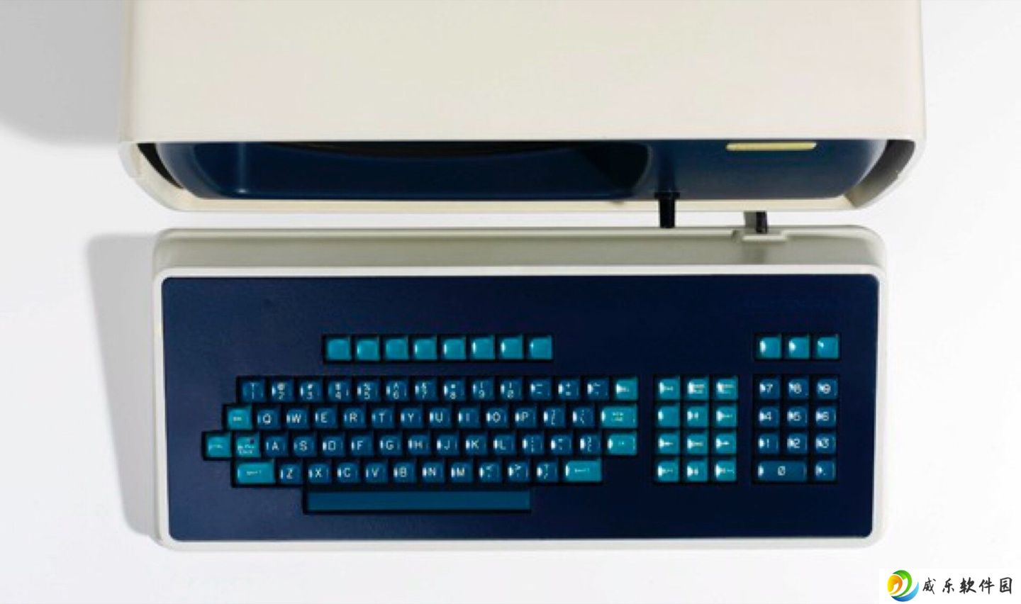 Atomic Keyboard 打造《人生切割术》同款键盘，众筹价 399 美元起