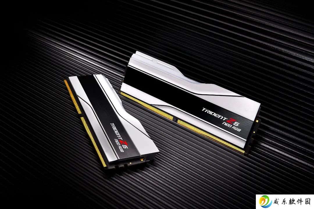 芝奇全球首次展示 DDR5-8400 CL44 128GB（2x64GB）超频内存