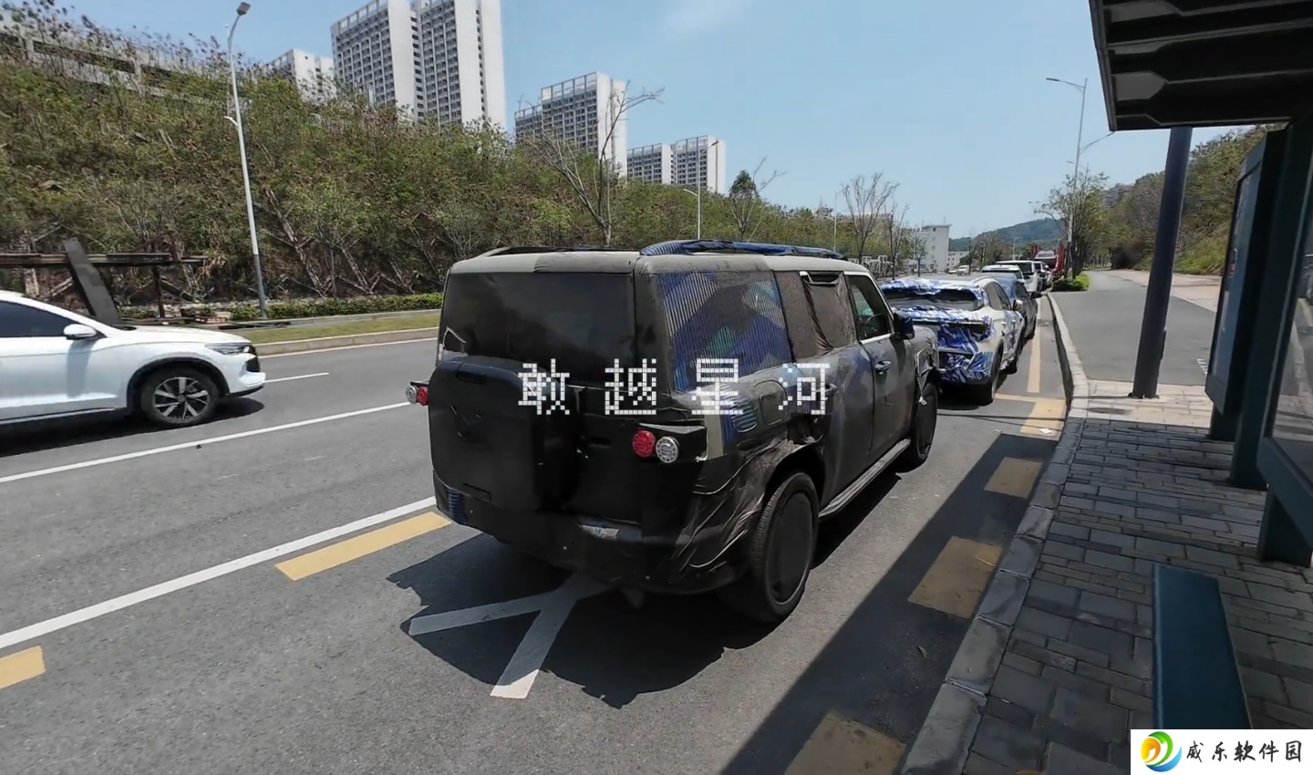 比亚迪方程豹全新 SUV 车型“钛 7”谍照曝光，依旧硬派