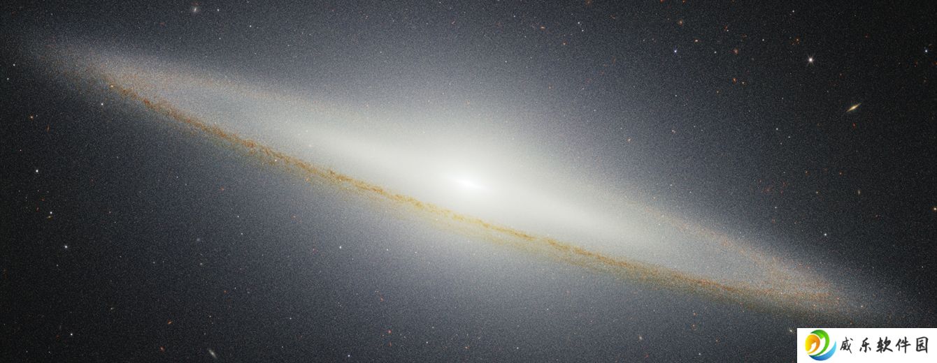 草帽星系近红外观测图亮相，距地球约 3000 万光年