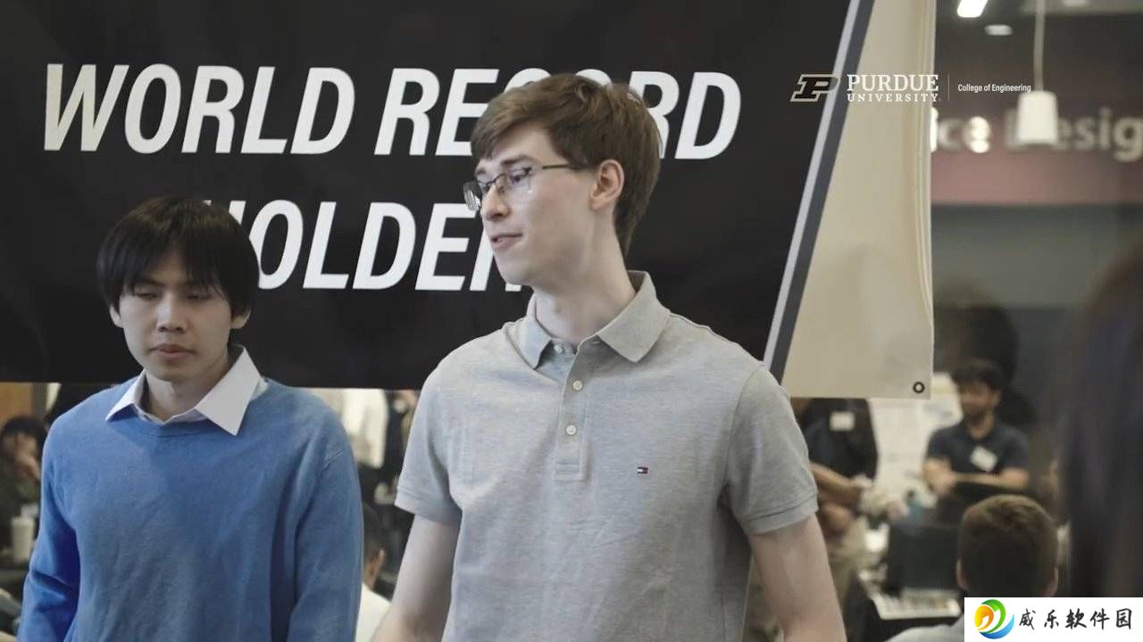 普渡大学机器人0.103秒解魔方，刷新全球最快纪录！