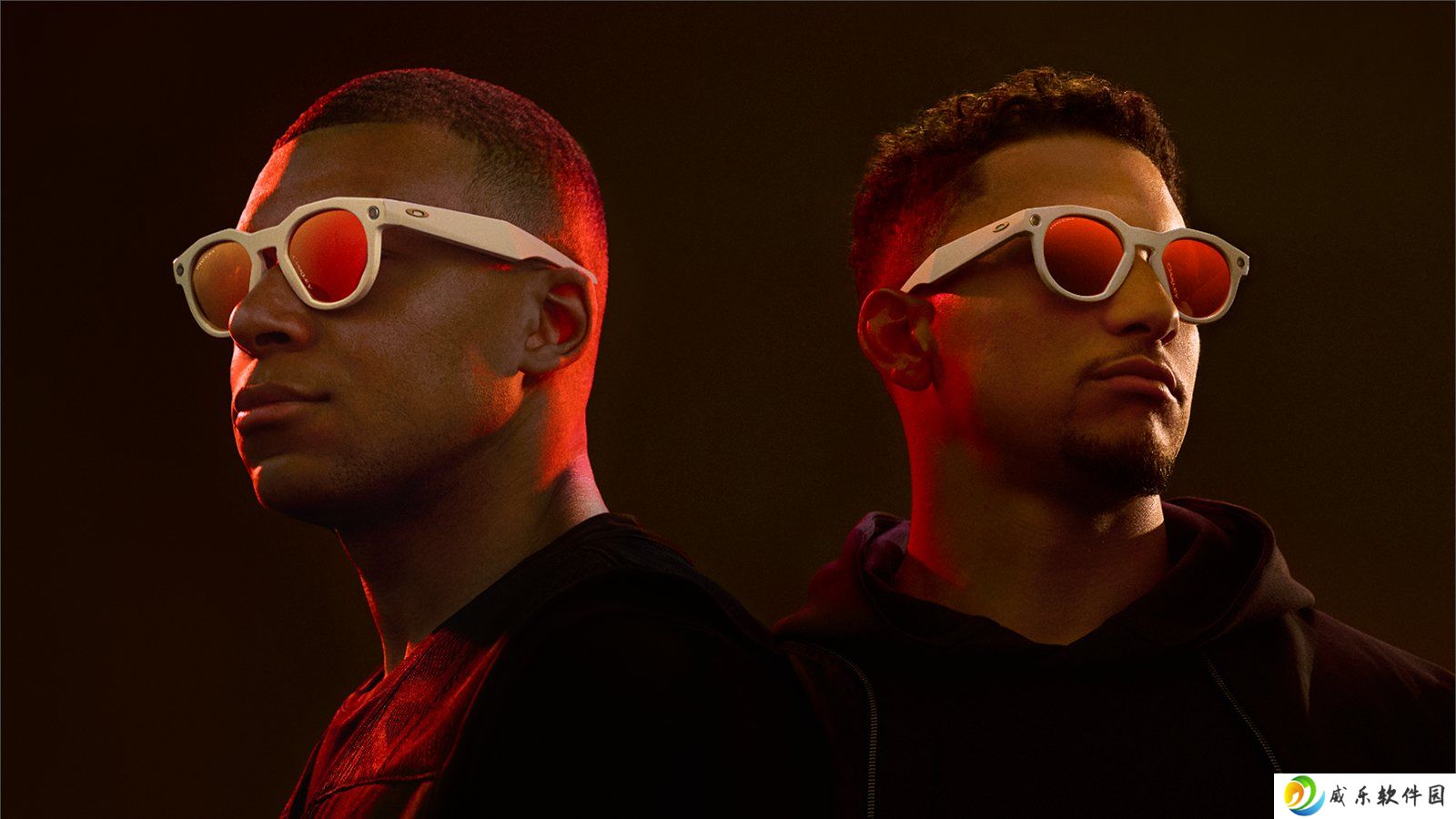 Meta 推出 Oakley Meta HSTN 智能眼镜，399 美元起