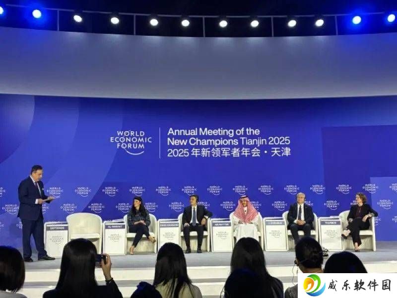 中国光伏引领全球能源转型，贡献力量不可忽视！