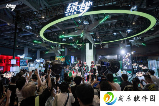 二次元ACT新游燃动BW2025《绿梦：时空之声》展台引爆现场试玩热潮